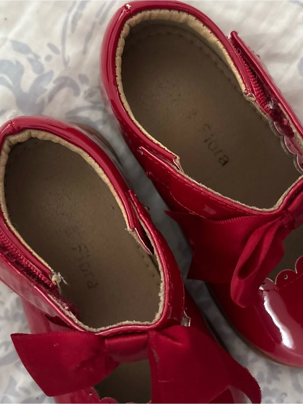 Felix & Flora Red Bow Shoes Girls Shoe Size 6C